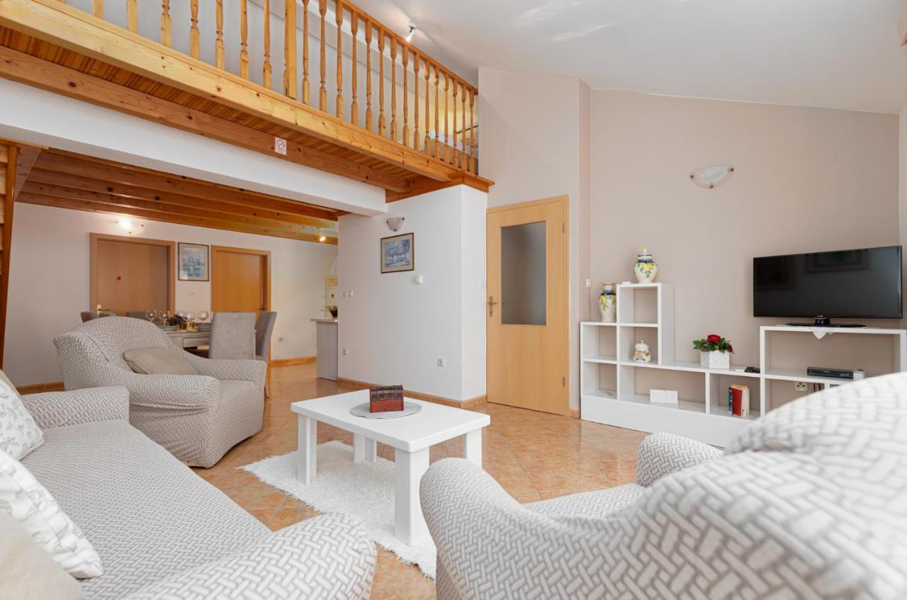 Ferienwohnung Gloria Poreč Exterior foto